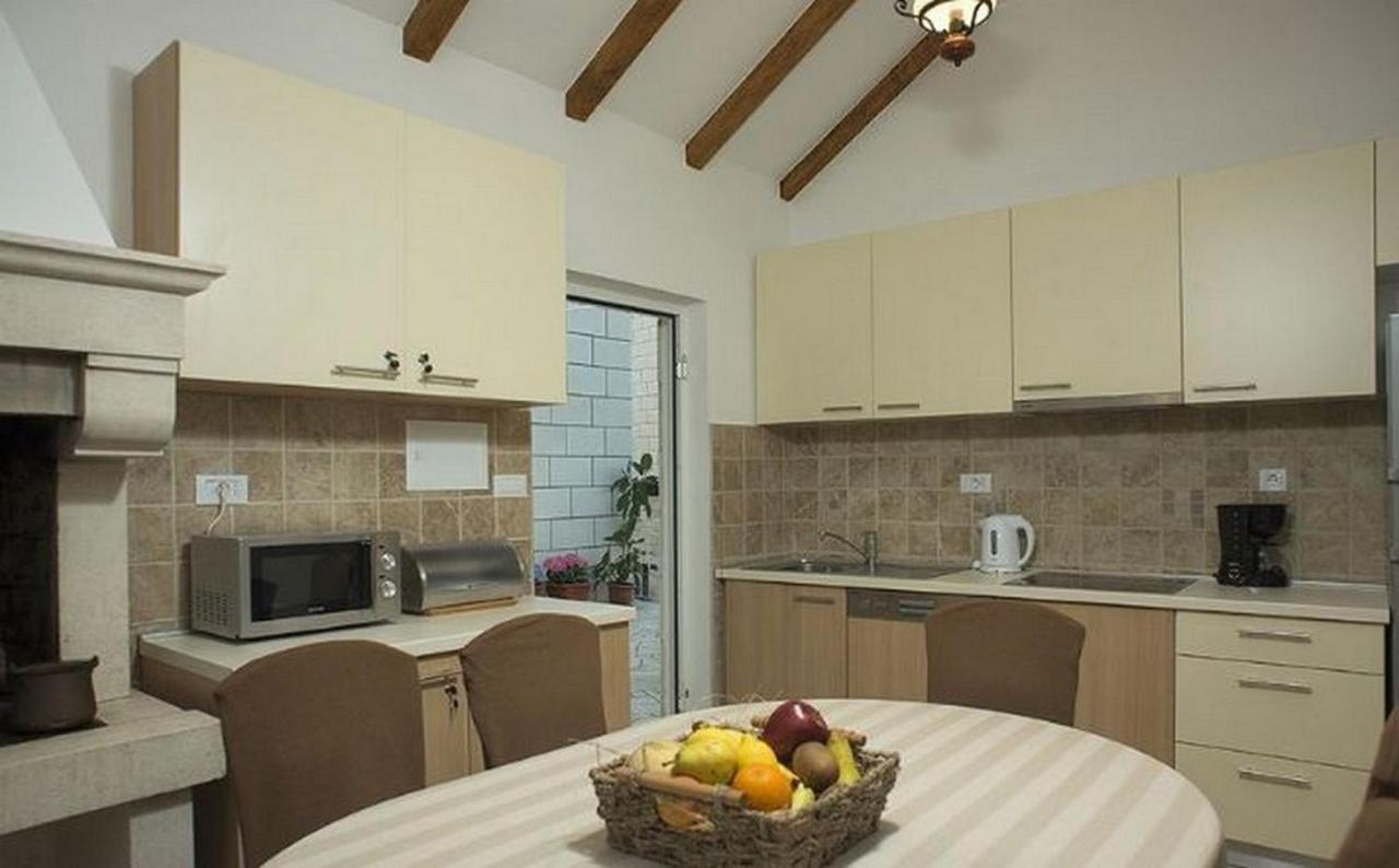 Apartments Milka & Miho Dubrovnik Exterior photo
